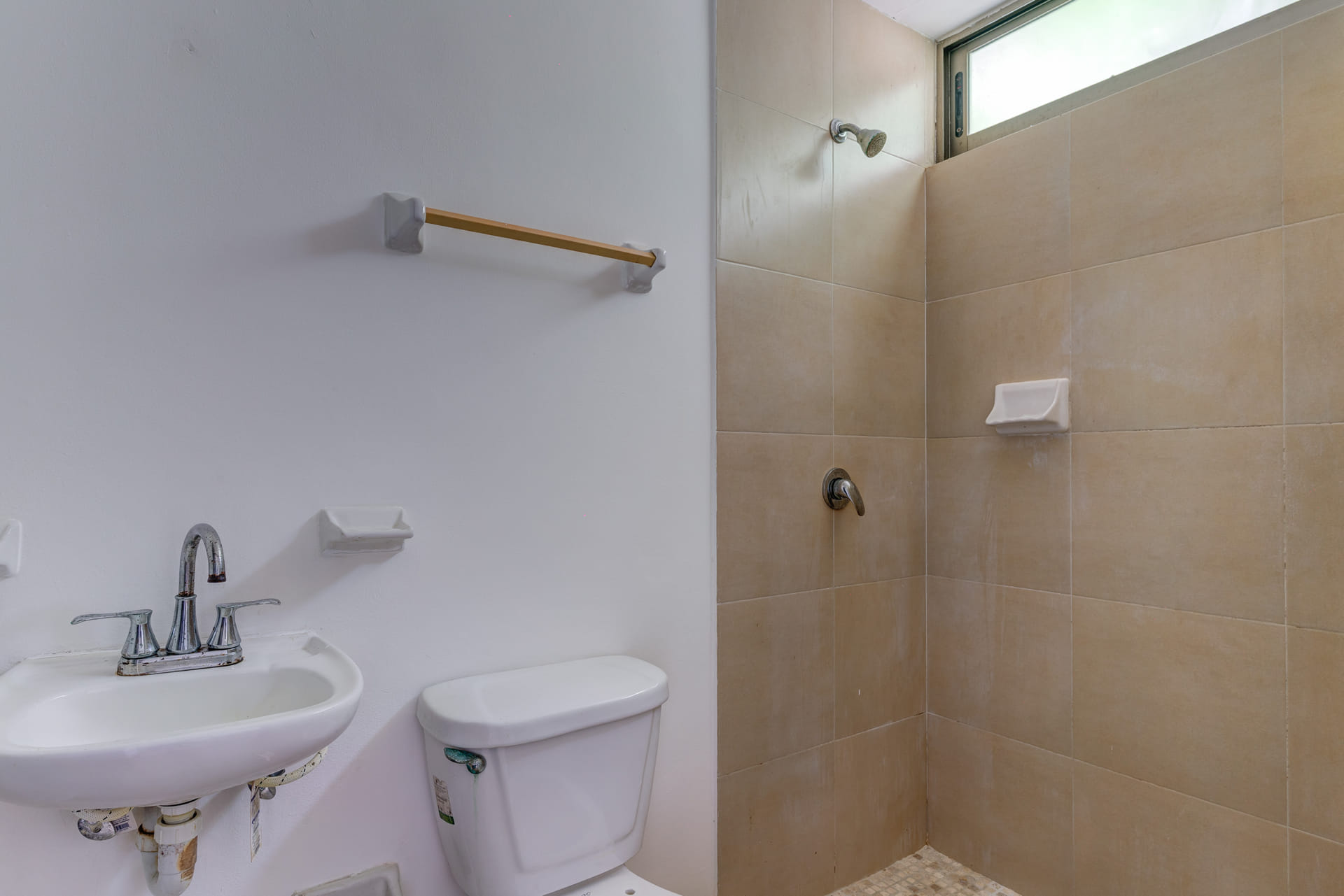 rincon del mar 3 bedroom house in playacar service bathroom