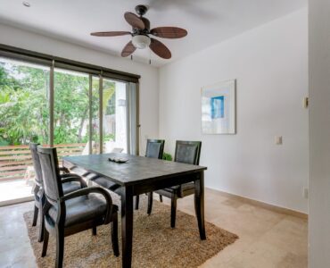 rincon del mar 3 bedroom house in playacar table