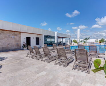 condo for sale in playa del carmen one bedroom condo ipana c208 swimming pool with sunbeds