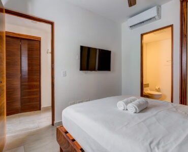 playa del carmen condos for sale 2 bedroom condo tzalam bedroom with bathroom