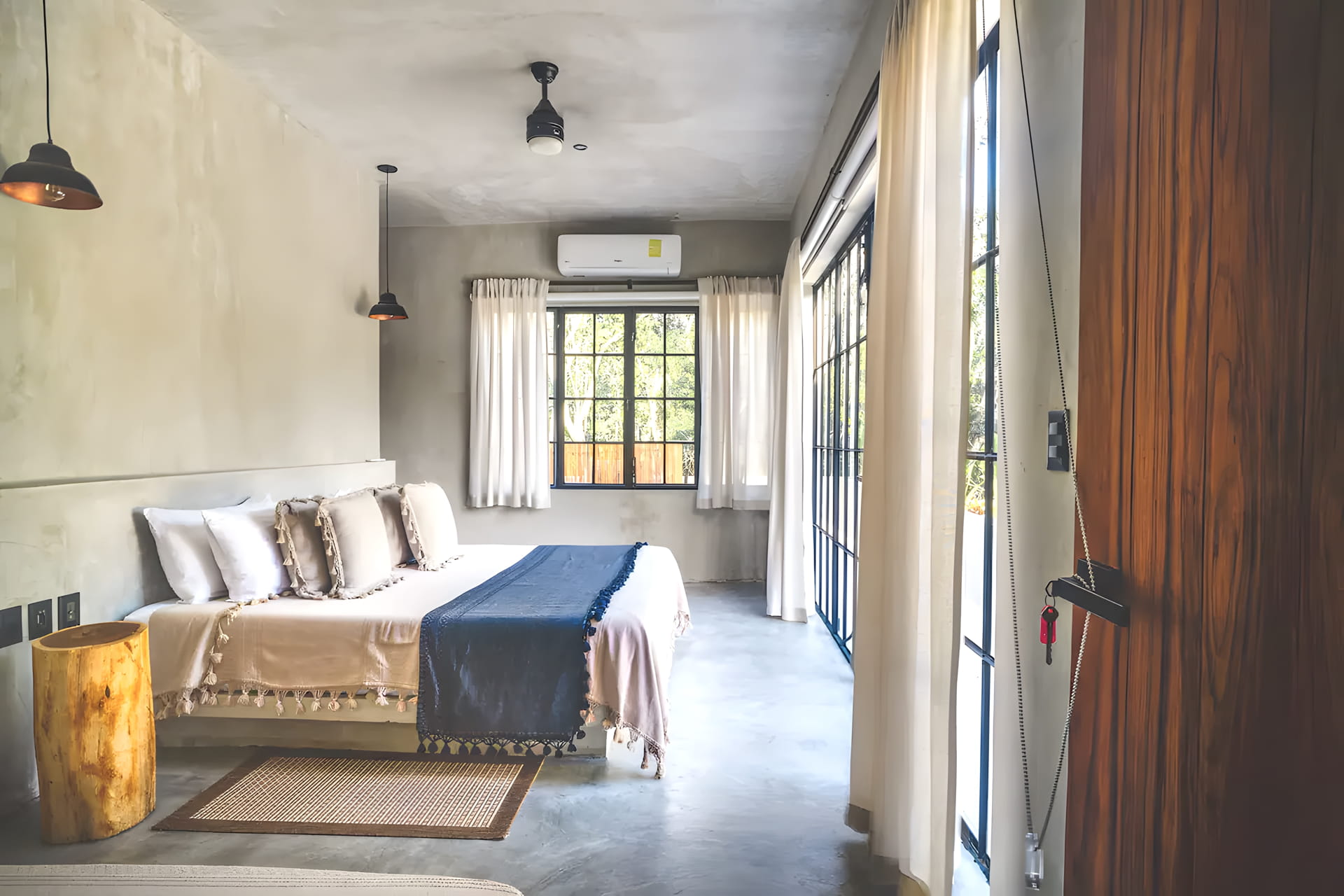 villa for sale in tulum surena master bedroom side