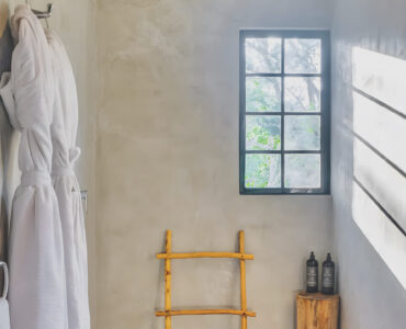 villa for sale in tulum surena open shower