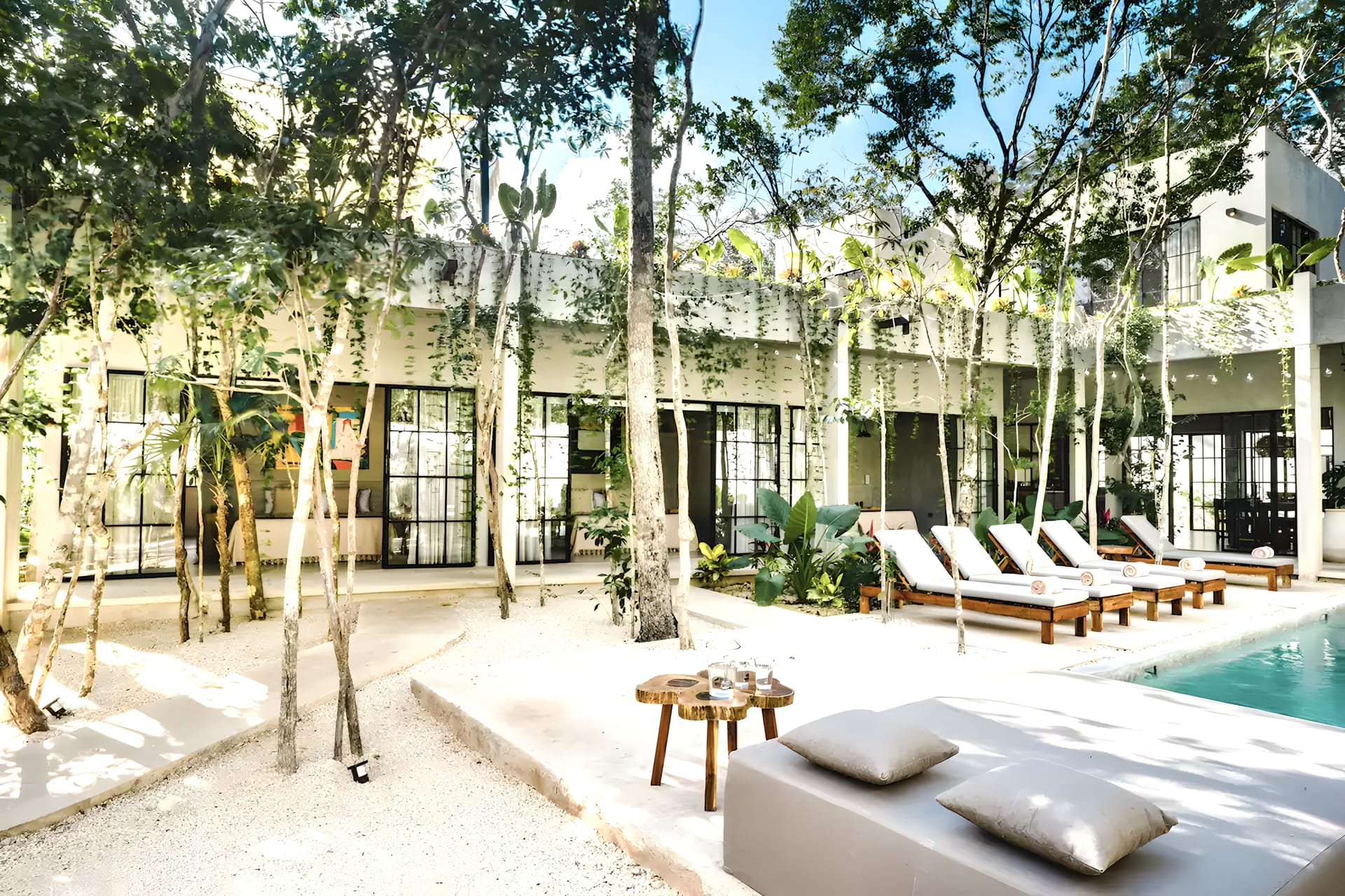 villa for sale in tulum surena pool view